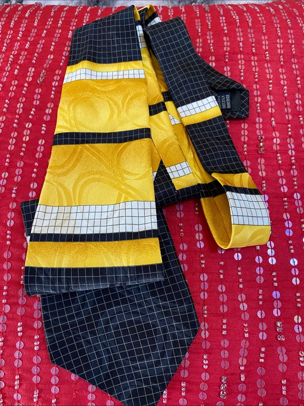 💯 Silk Hand Made In Italy 🇮🇹 Stunning Versace Style Print Luxurious Tie